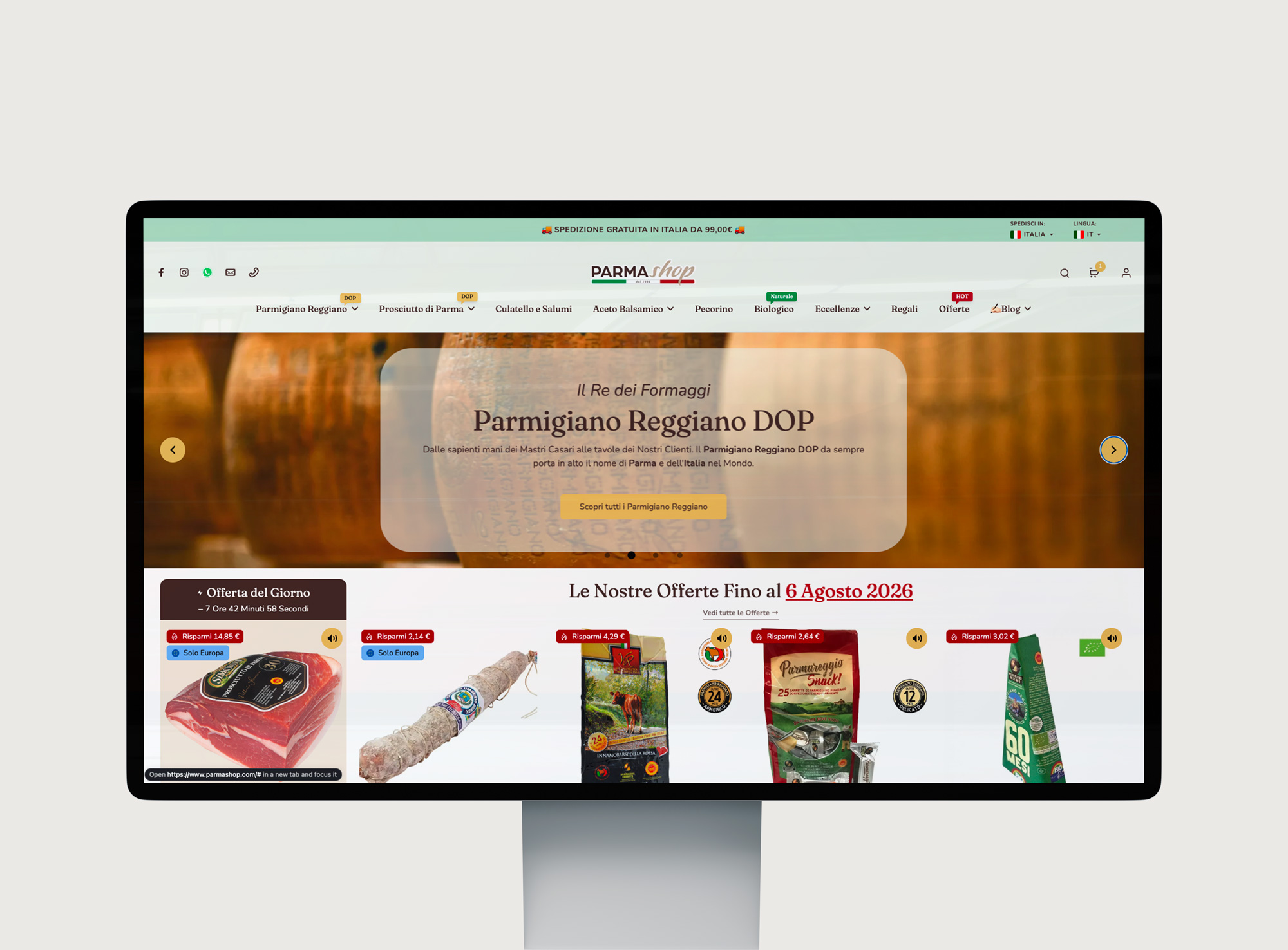 Desktop sito web ecommerce di abbigliamento